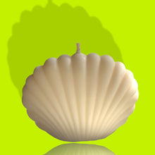 Load image into Gallery viewer, White Shell Candle 🐚