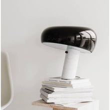 Load image into Gallery viewer, Black Snoopy Lamp 🐶
