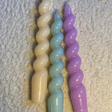 Load image into Gallery viewer, Pistachio Twisted Taper Candle 🕯