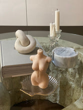 Load image into Gallery viewer, Glass Seashell Tray with Gold Rim 🐚