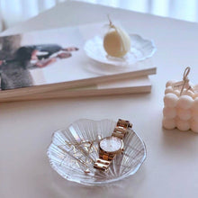 Load image into Gallery viewer, Holographic Shell Tray 🧜‍♀️
