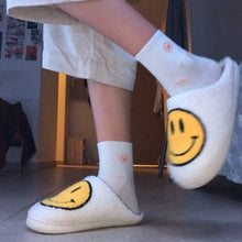 Load image into Gallery viewer, Smiley Face Slippers 😃

