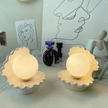 Load image into Gallery viewer, Ceramic Shell Lamp 🐚
