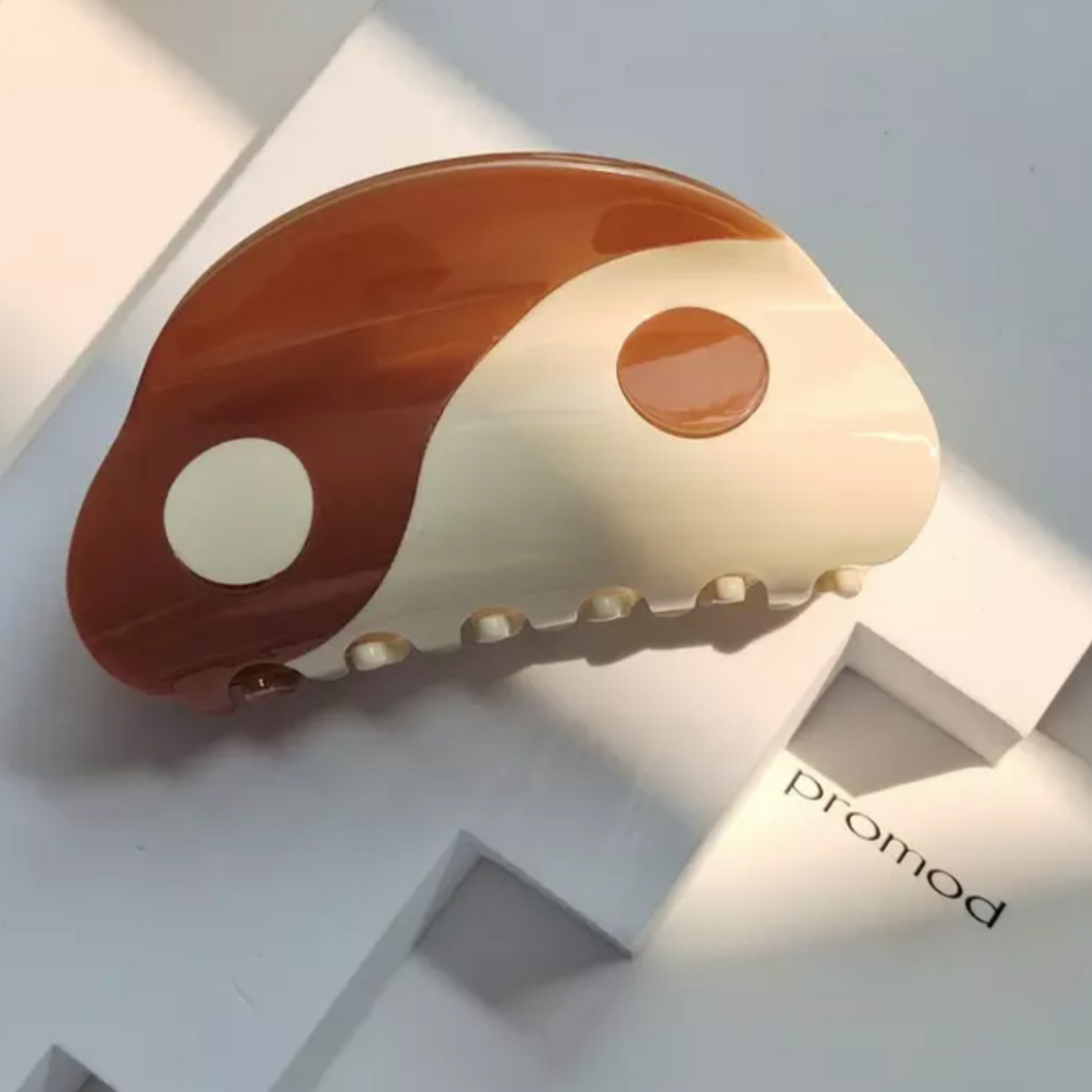 Yin Yang Hair Claw ☯️