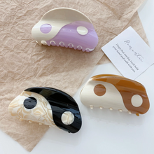Load image into Gallery viewer, Yin Yang Hair Claw ☯️
